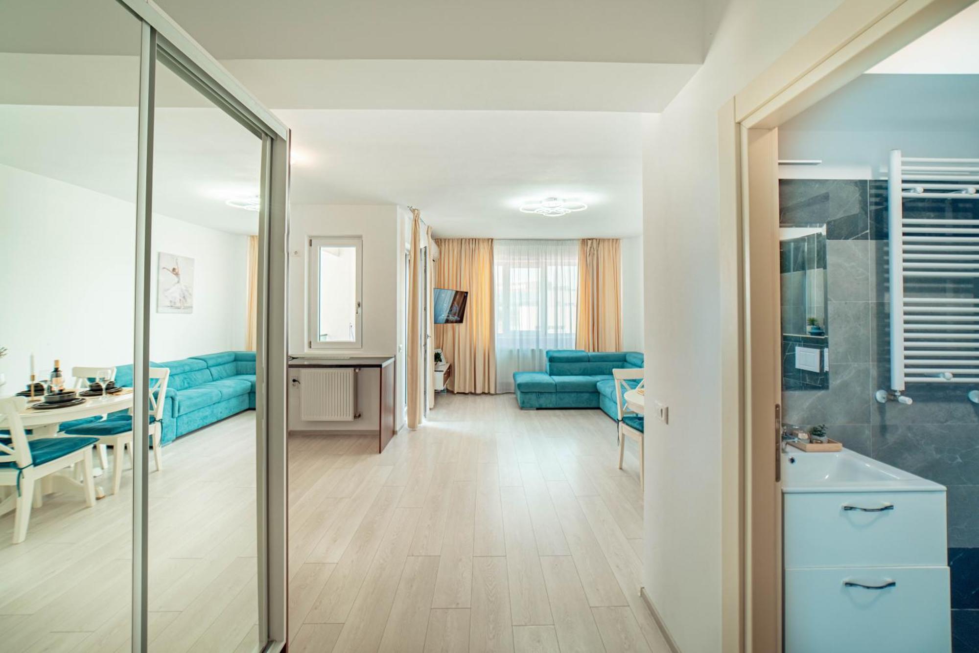 Cozycollection Apartments At Q Residence #5 이아시 외부 사진